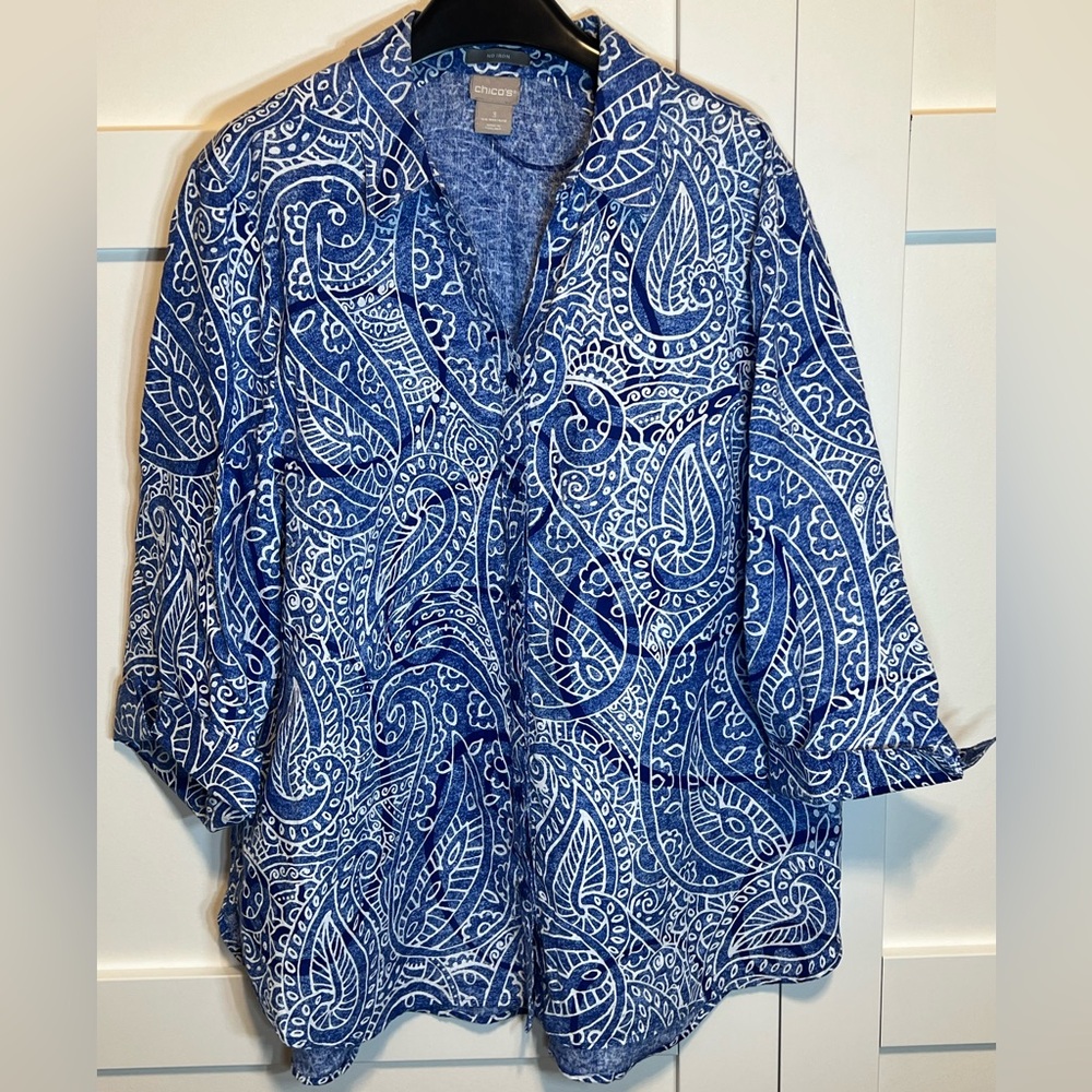Chico's Size 3 No-Iron Linen Blue Paisley 3/4 Sleeve Button-Front Shirt